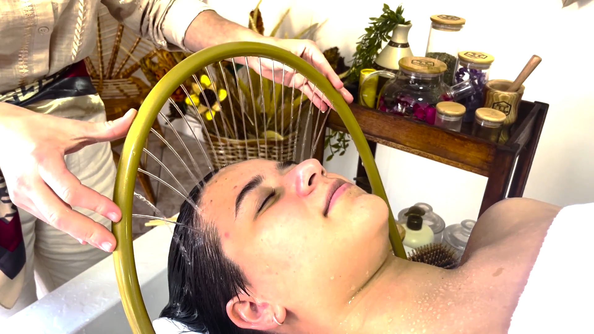 Tratamento Head Spa no Spa Al Mare do Hotel Itapemar em Ilhabela